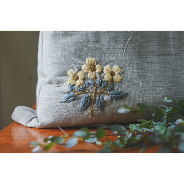 Florence Pillow (Natural)