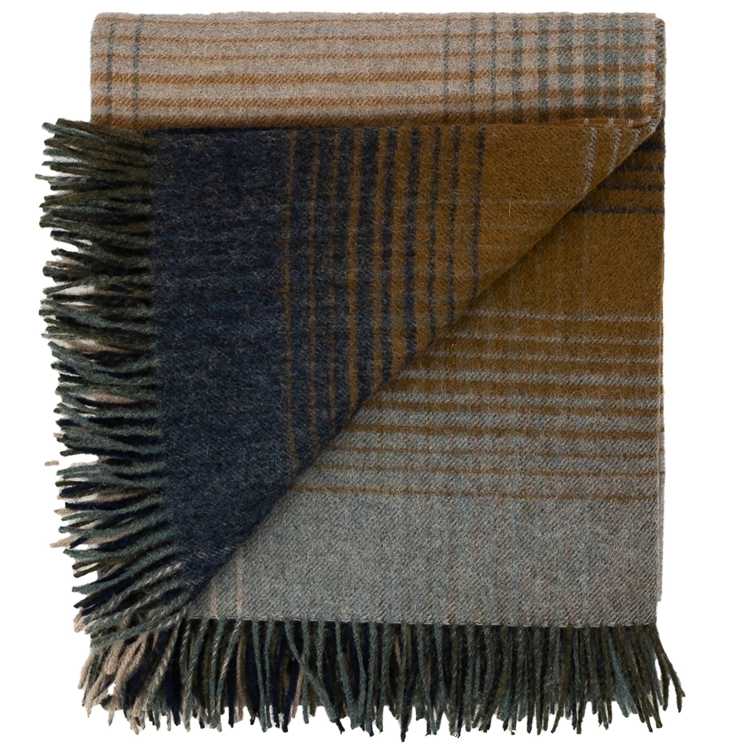 Highland Tweeds Shetland Lambswool Ombre Throw (Blue)