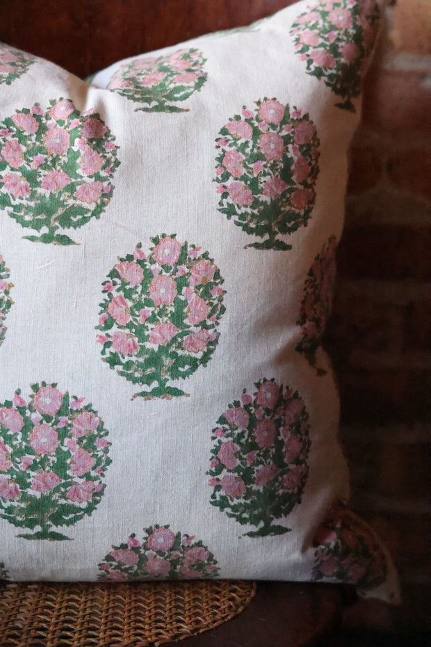 22" x 22" - Vani Decorative Pillow