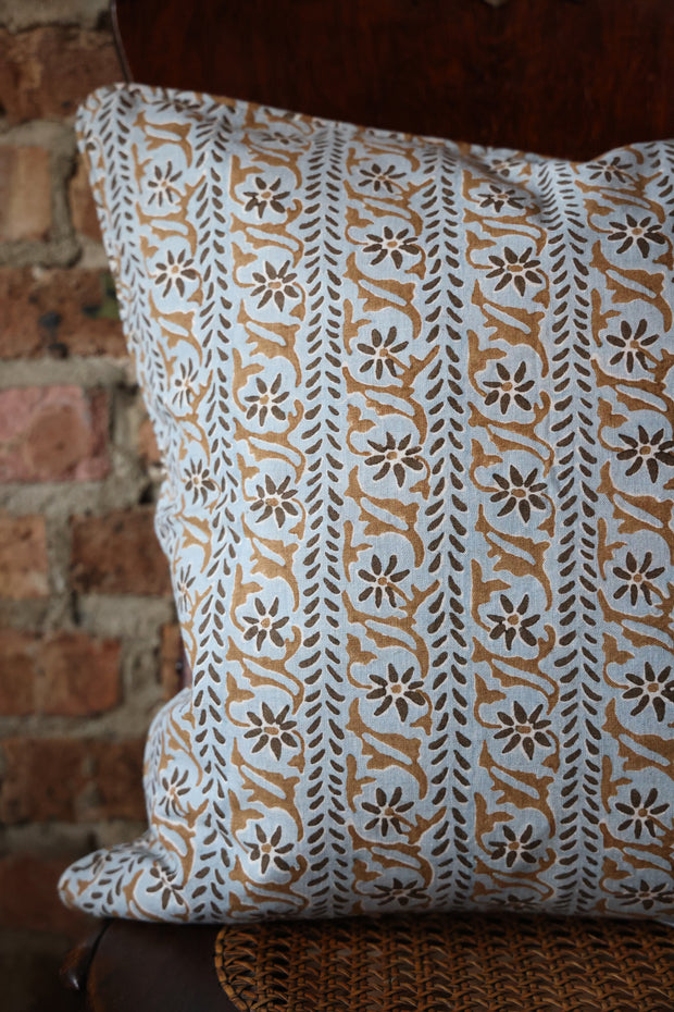 Oia Sahara Linen Cushion