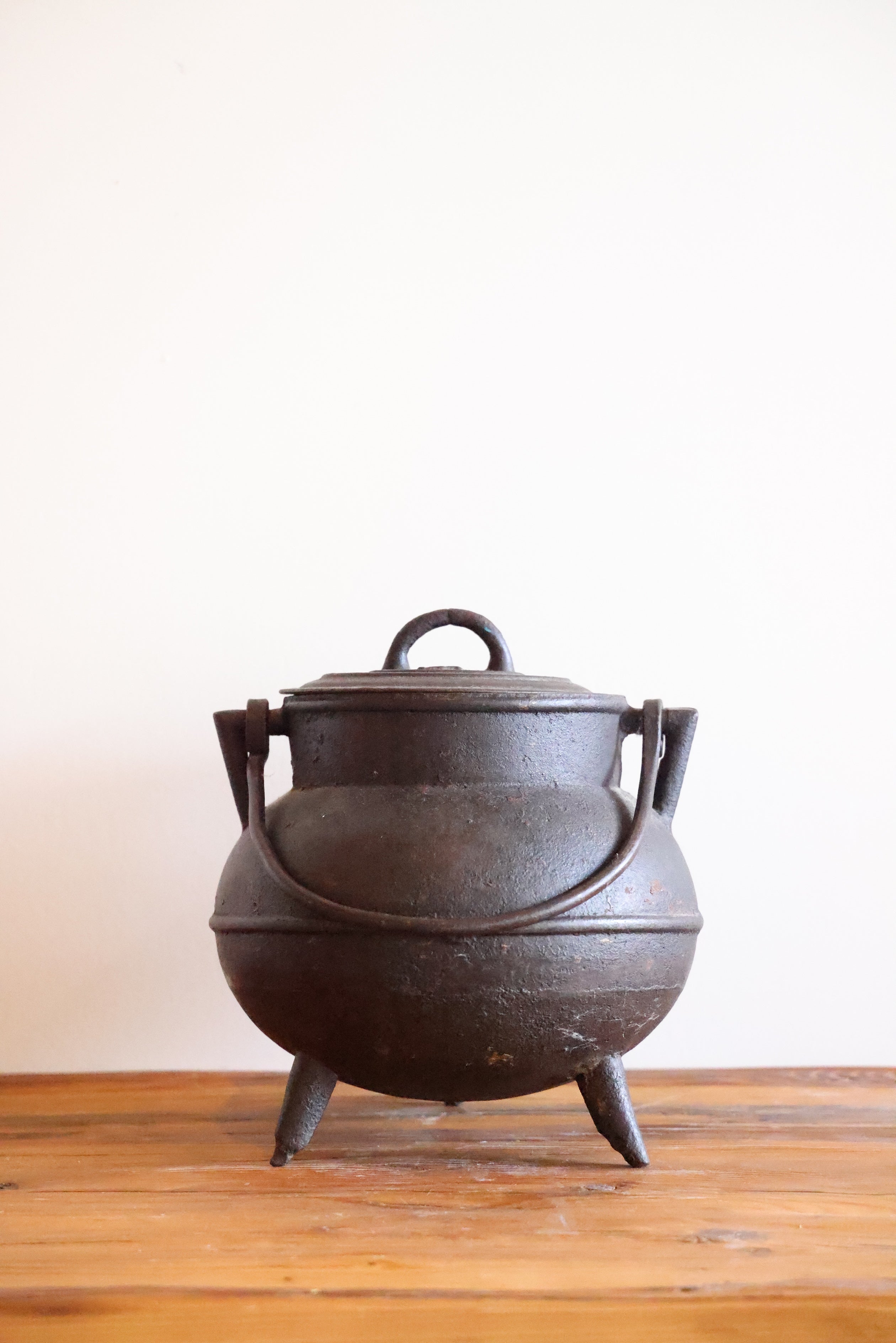 Vintage Cast Iron Cauldron