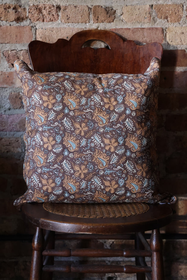 Maluku Sumac Linen Pillow - 20"x20"