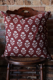 Tigard Pillow in Floral - 22" x 22"