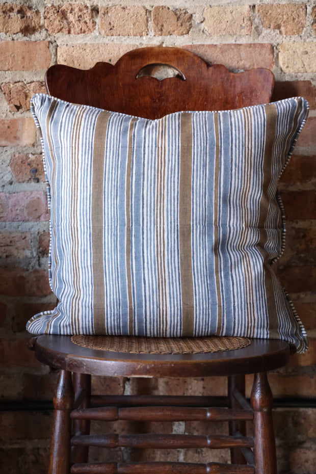 Sikar Walnut Pillow