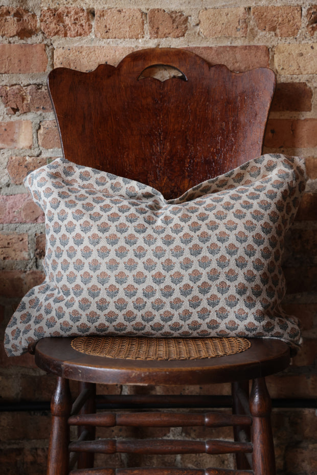 Bailey Coral - 14" x 20"