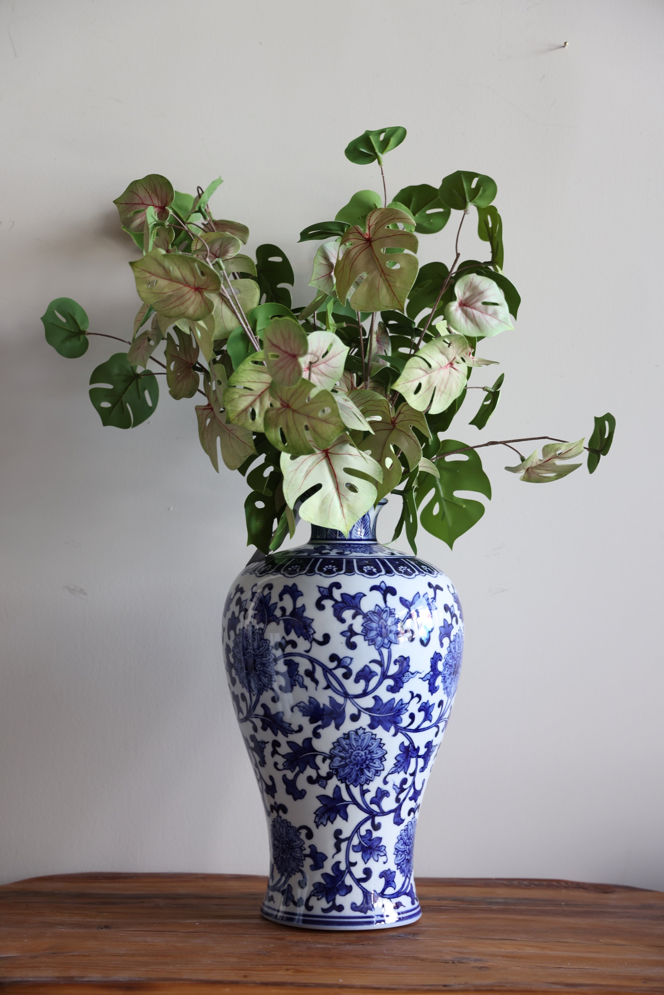 Soft-Touch Faux Monstera Spray- 27