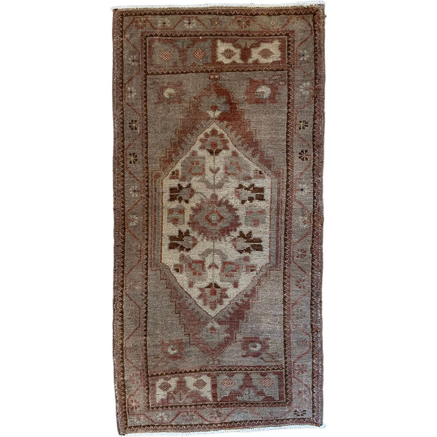 Ushak Rug - 1'8 x 3'7