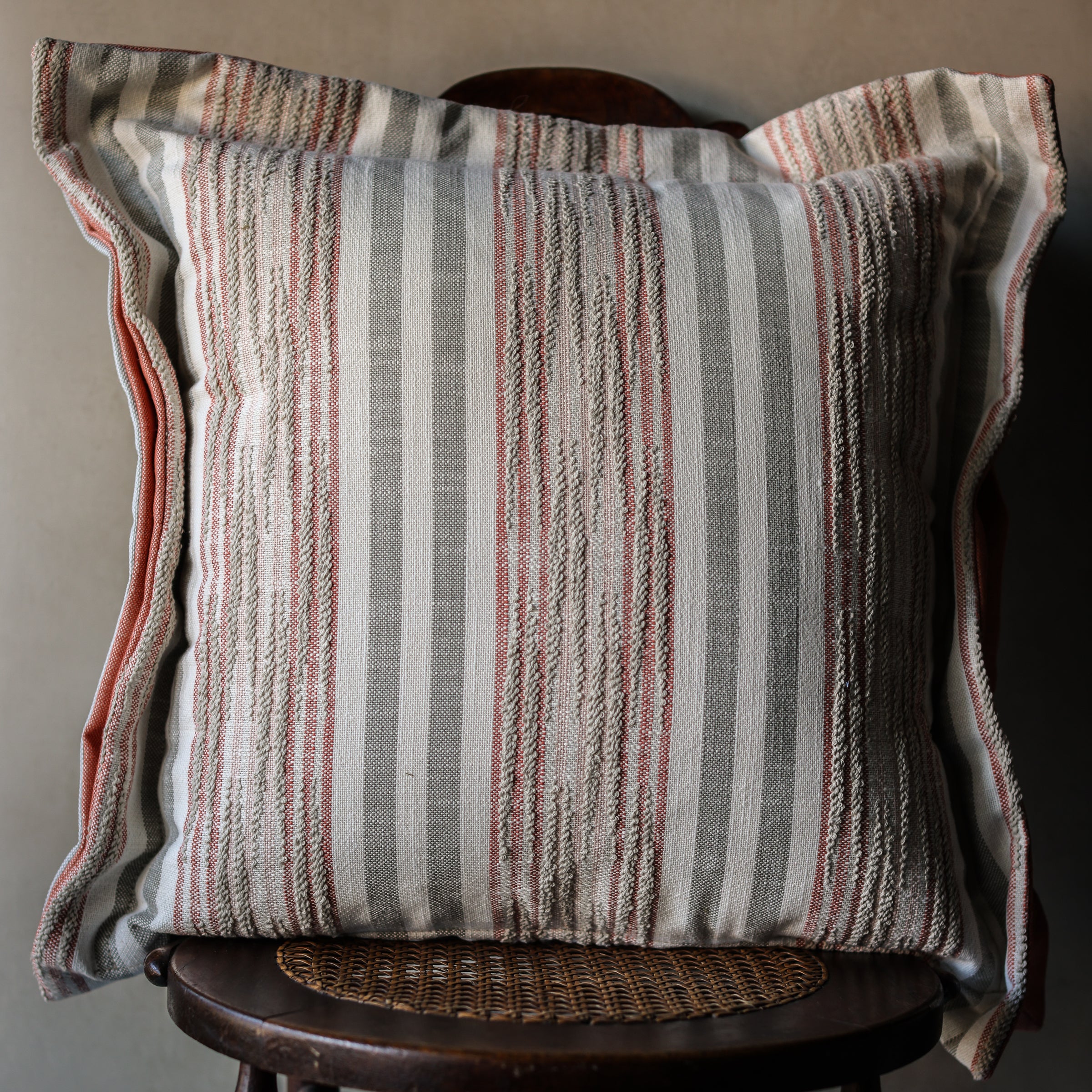 Calmer Terracotta - Outdoor Pillow