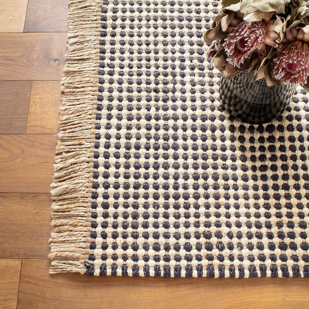 Kuba Black Handwoven Jute Rug