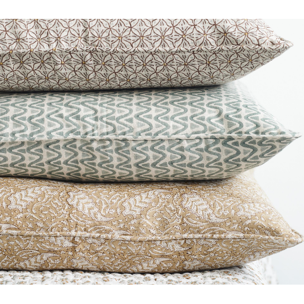 Anatolia Elm Linen Pillow 22" x 22"