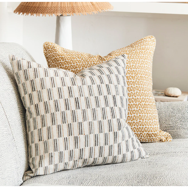 Lagos Sahara Linen Pillow - 20" x 20"