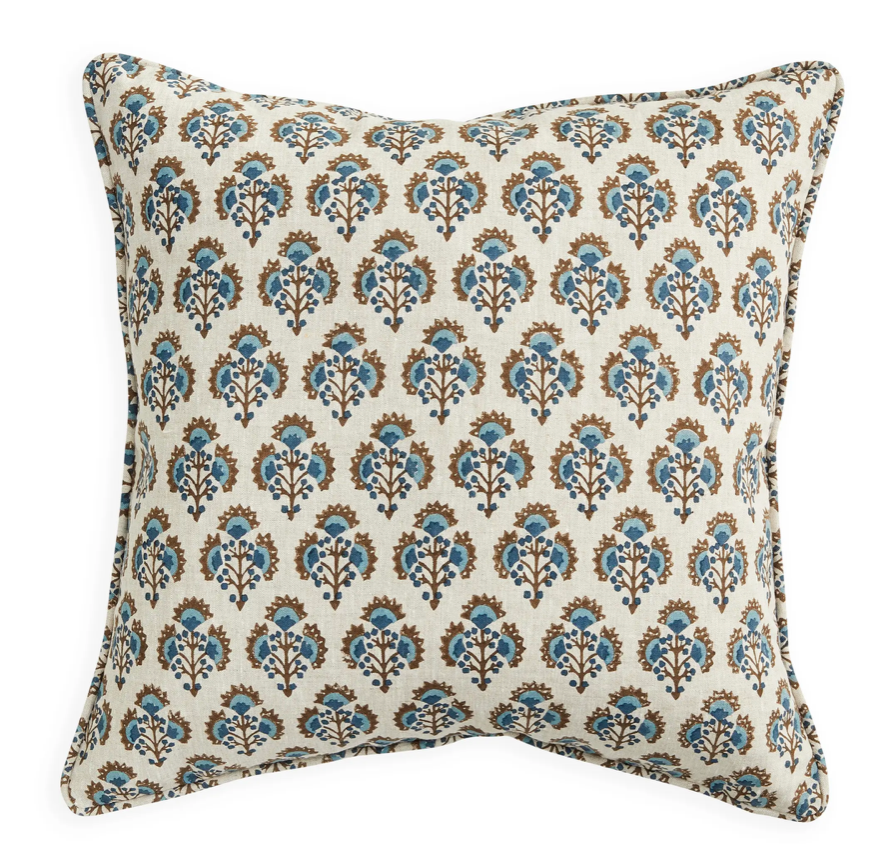 Ampelas Cocoa Pillow