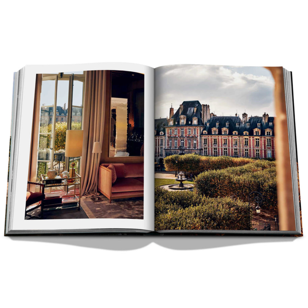 Paris Chic Book