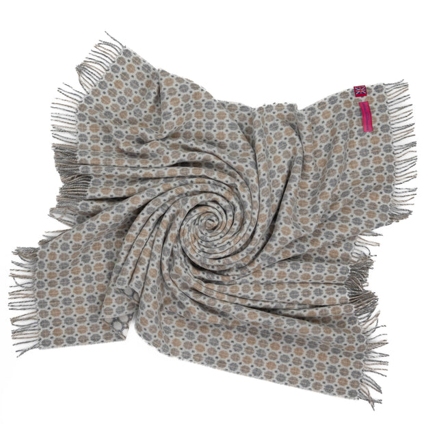 Southampton Home Merino Wool Medallion (Natural)