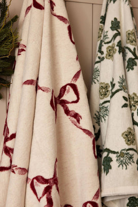 December Bows Blanket