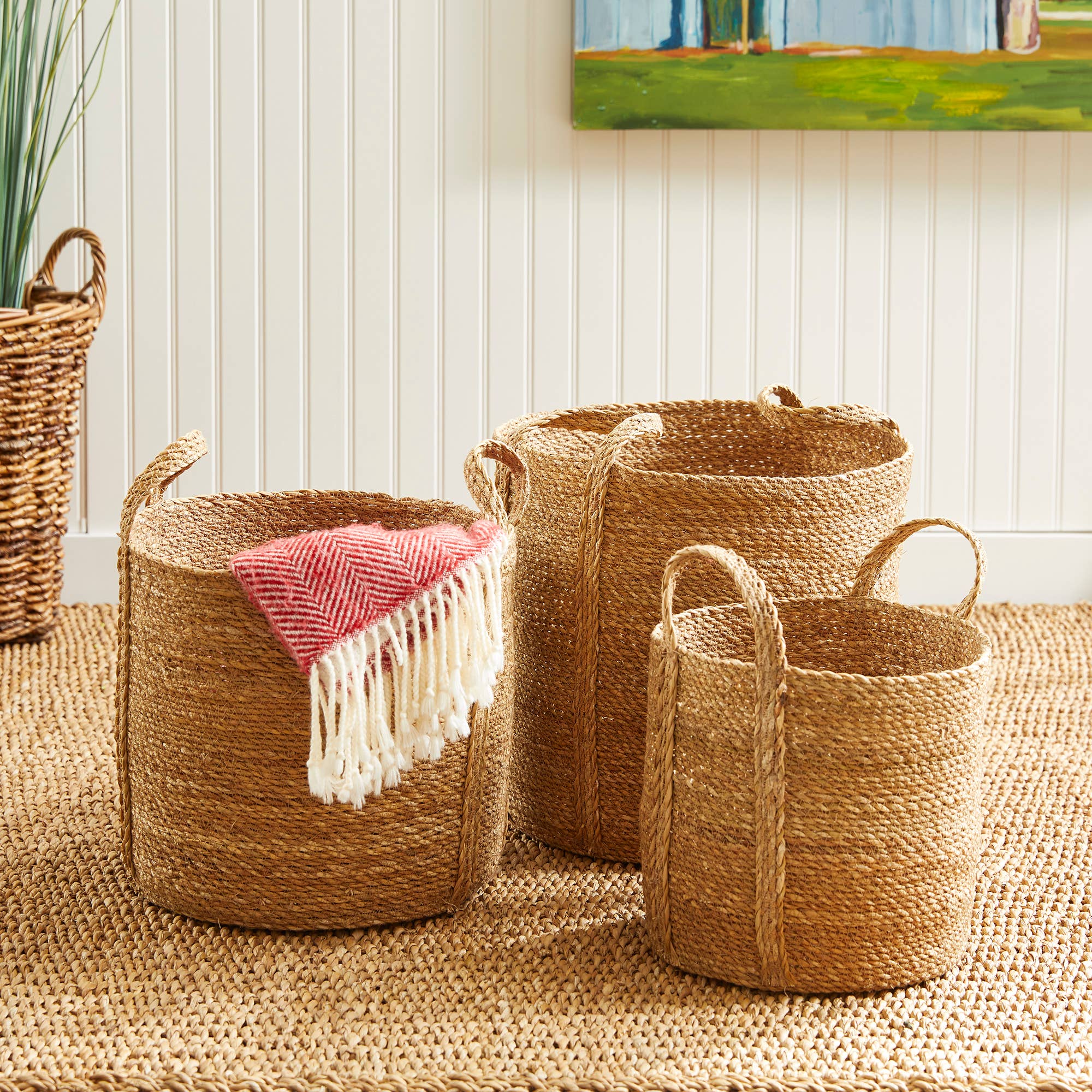 Seagrass Round Baskets With Long Handles