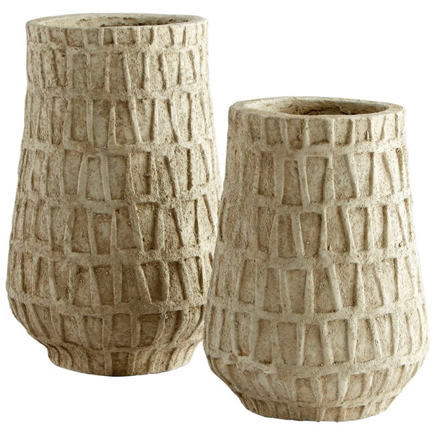 Large Oroville Planter