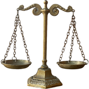 Small Vintage Balancing Scale