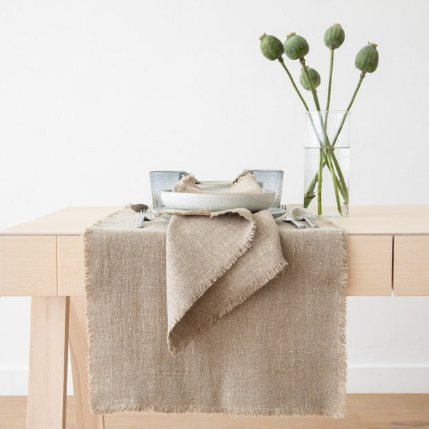 Glen Linen Table Runner
