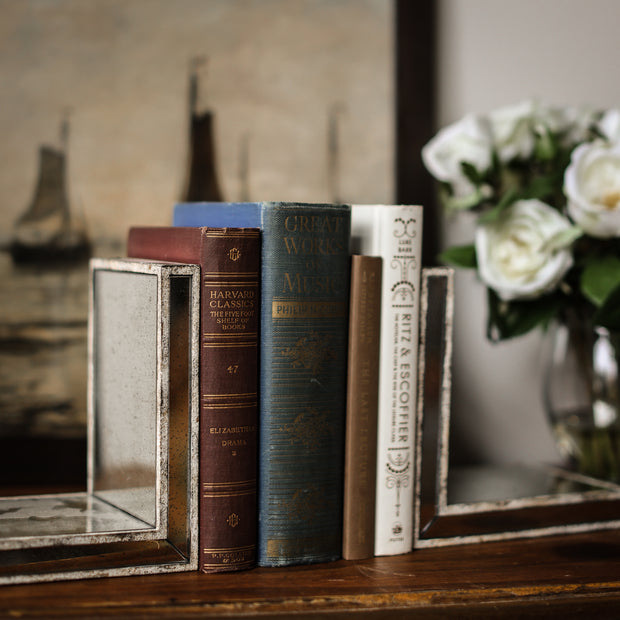 S/2 - Byron Bookends