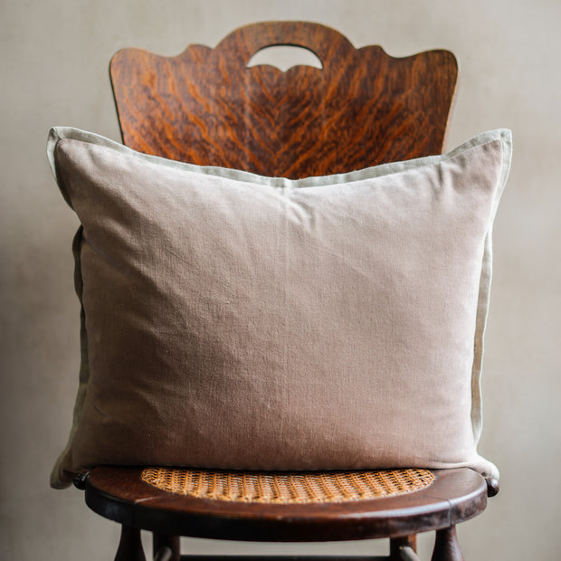 Gehry Velvet /Linen Stone Pillow - 16"x20"