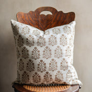 Amer Musk Linen Pillow