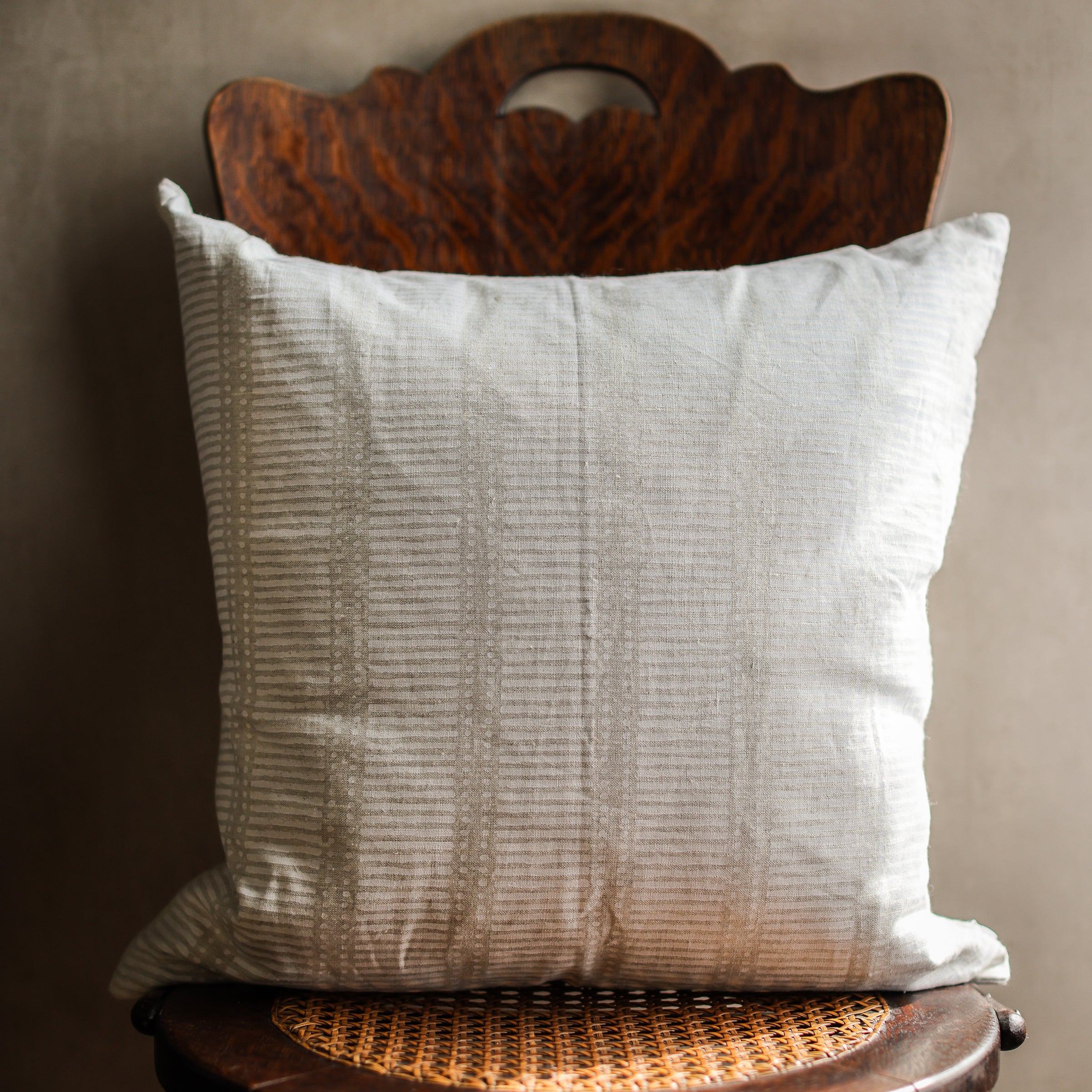 Matches Chalk Linen Pillow