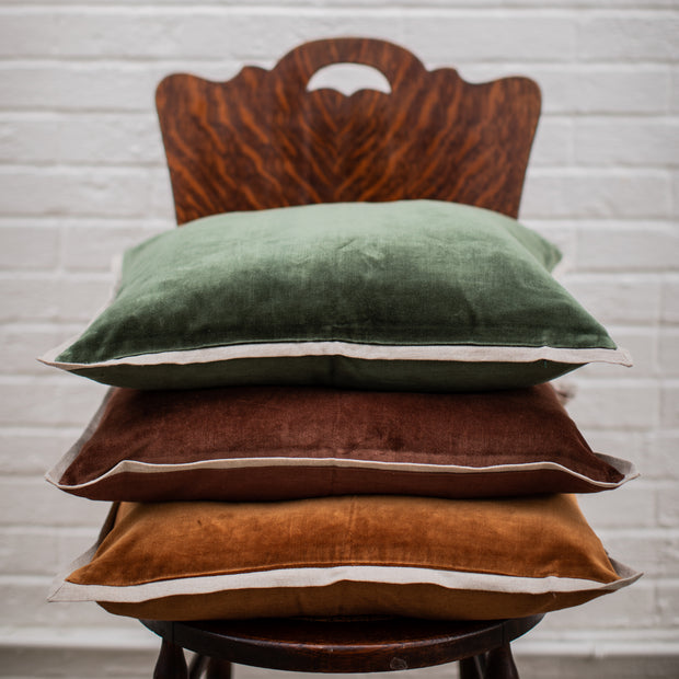 Gehry Velvet/Linen Caramel Pillow- 16x20"